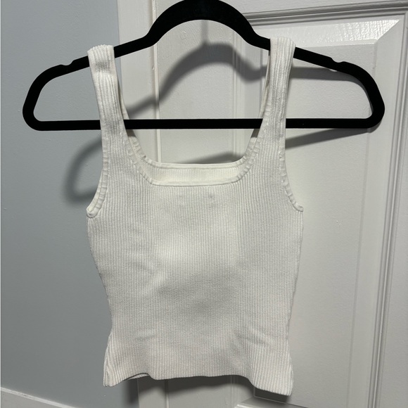 Like new Babaton Sculpt Knit Squareneck tank - Picture 7 of 7